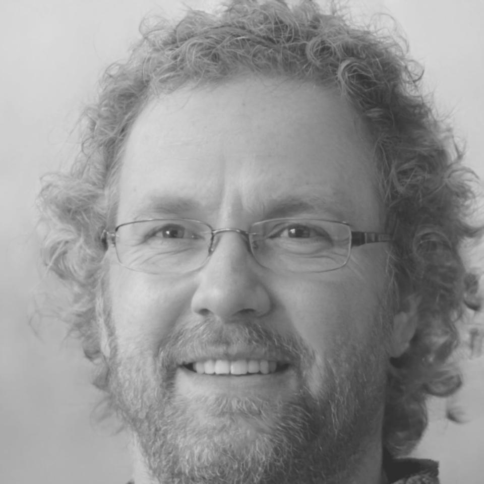 Mattias Lindqvist, budget performance instructor